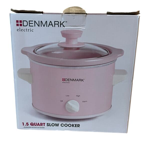 Denmark Pastel Pink Electric 1.5 Quart Slow Cooker with Non-Stick Inner Pot NEW - Picture 3 of 15